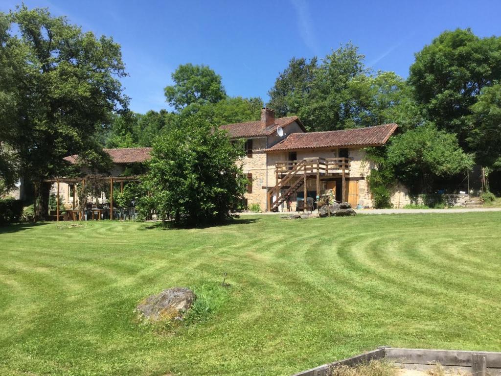 Le Moulin De Douzy Bed & Breakfast Saint-Christophe  Exterior photo