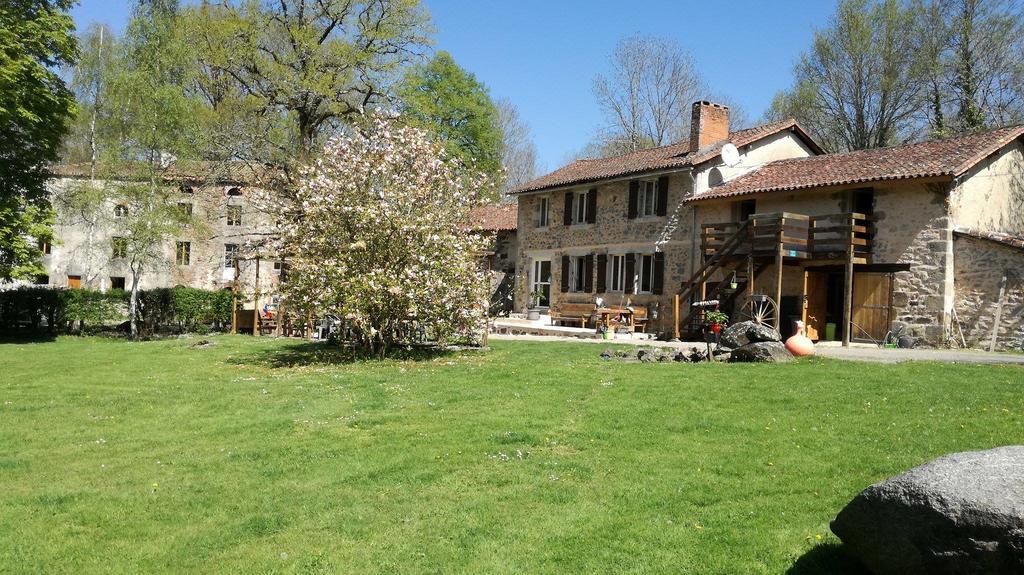 Le Moulin De Douzy Bed & Breakfast Saint-Christophe  Exterior photo